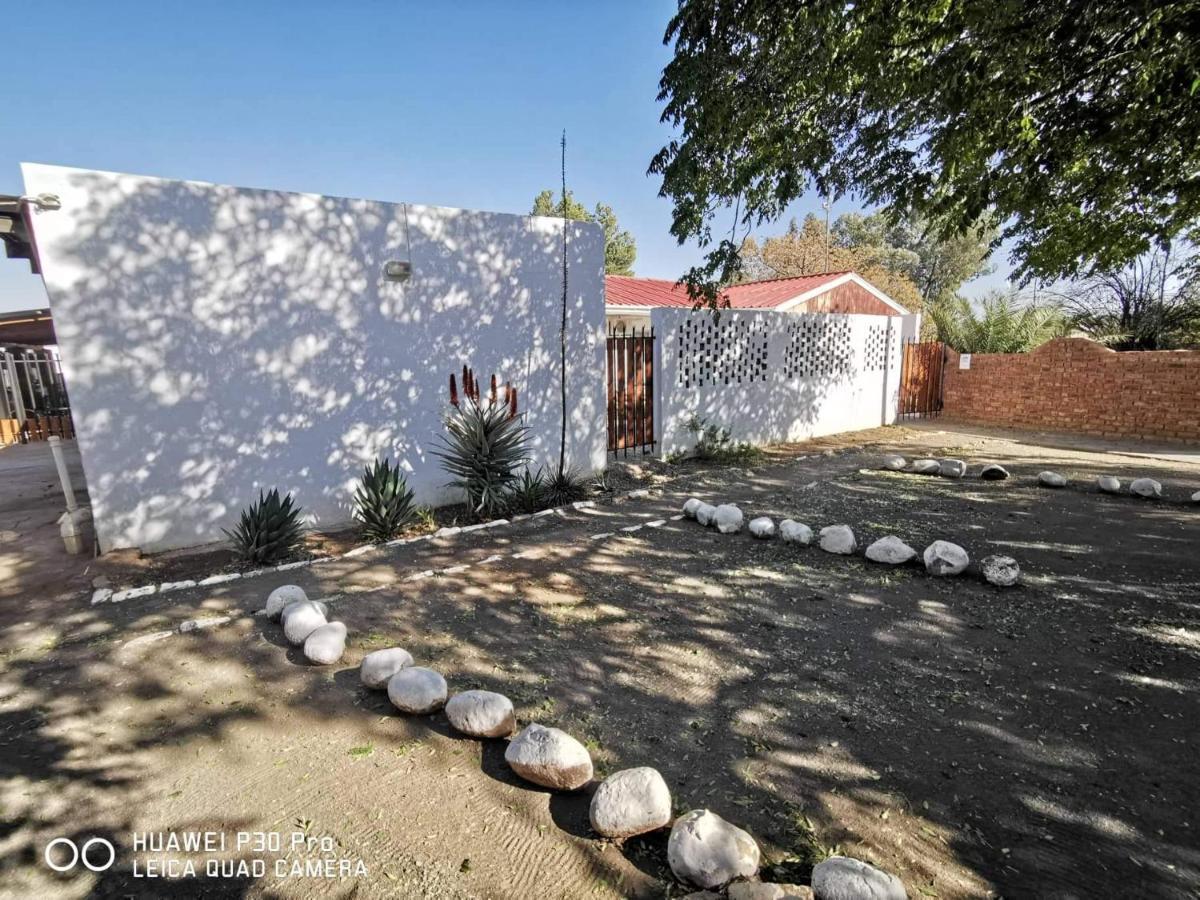 Akkerdam Bed And Breakfast Calvinia Exterior foto